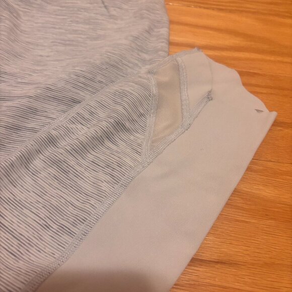 Lululemon Wunder Under Crop Scallop Leggings - SEE DESCRIPTION - Size 4 - Picture 4 of 6